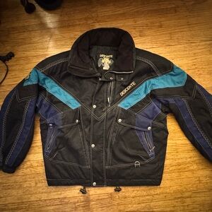 Descente Black Ski & Snowboard Jacket with Teal Accents